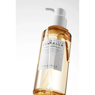 SKIN1004 Madagascar Centella Light Cleansing Oil 200 Ml