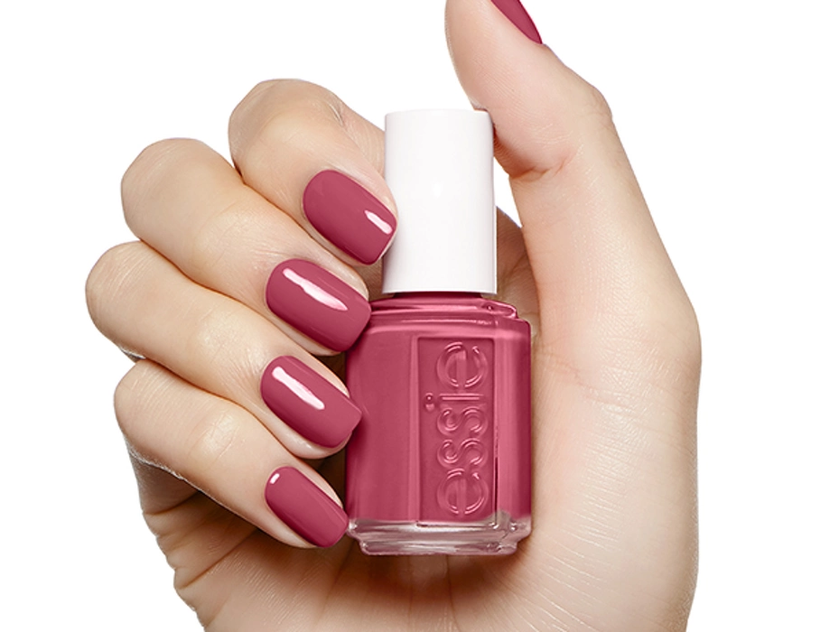 Essie - Underbar nagellack i alla färger - Köp online