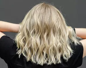 Få pænt og sundt hår efter afblegning