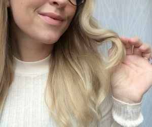 Hvordan opstår elektrisk hår?