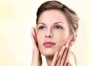 Ikke fedtet hud men tør overflade?