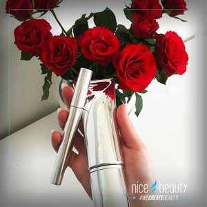 Een makkelijke en natuurlijke zomerlook met New Cid