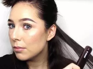 Hvordan laver man en sleek ponytail?