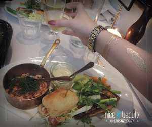 Flash tattoos till julbordet