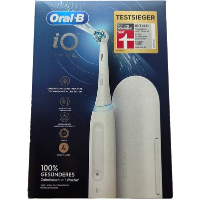 Oral-B iO Series 4 w. Travel Case - Quite White