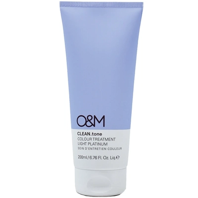 O&M Clean.Tone Color Treatment Light Platinum 200 ml